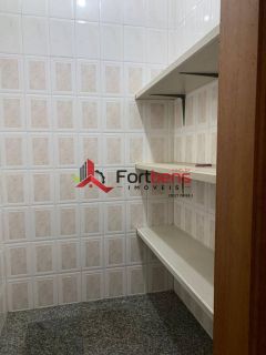 Sobrado Para Vender com 4 quartos 2 suítes no bairro Nova Caieiras em Caieiras