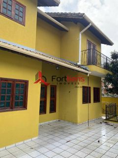 Sobrado Para Vender com 4 quartos 2 suítes no bairro Nova Caieiras em Caieiras