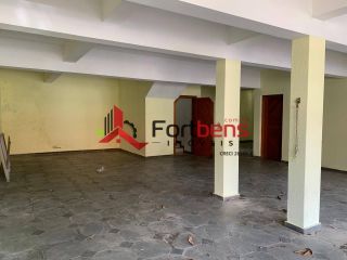 Sobrado Para Vender com 4 quartos 2 suítes no bairro Nova Caieiras em Caieiras