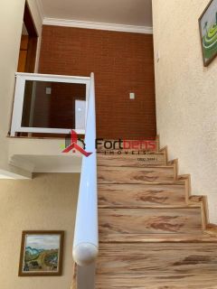 Sobrado Para Vender com 3 quartos 1 suítes no bairro Villa Verde em Franco Da Rocha