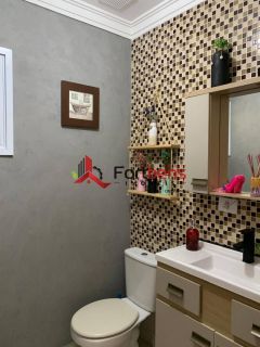 Sobrado Para Vender com 3 quartos 1 suítes no bairro Villa Verde em Franco Da Rocha