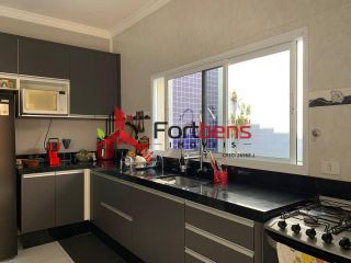 Sobrado Para Vender com 3 quartos 1 suítes no bairro Villa Verde em Franco Da Rocha