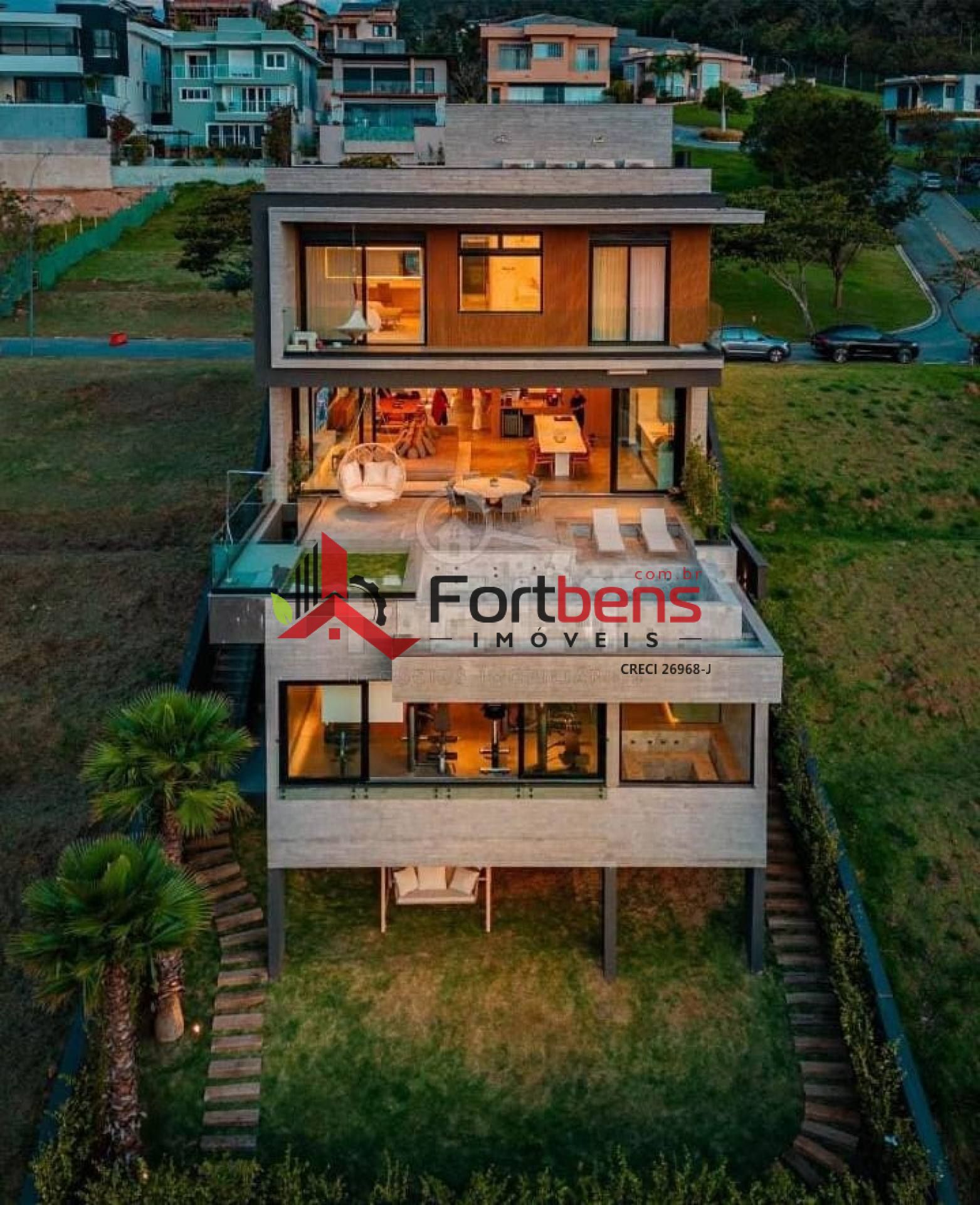 Casa de Condomínio Para Vender com 4 quartos 4 suítes no bairro Gênesis 2 em Santana De Parnaíba