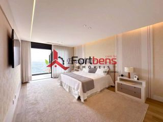 Casa de Condomínio Para Vender com 4 quartos 4 suítes no bairro Gênesis 2 em Santana De Parnaíba