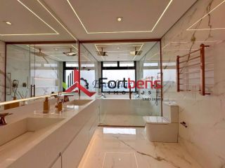 Casa de Condomínio Para Alugar com 4 quartos 4 suítes no bairro Gênesis 2 em Santana De Parnaíba