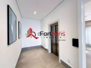 Casa de Condomínio Para Alugar com 4 quartos 4 suítes no bairro Gênesis 2 em Santana De Parnaíba