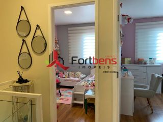 Sobrado Para Vender com 3 quartos 1 suítes no bairro Villa Verde em Franco Da Rocha