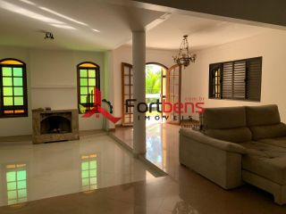 Casa de Condomínio Para Vender com 4 quartos 1 suítes no bairro Alpes de Caieiras em Caieiras