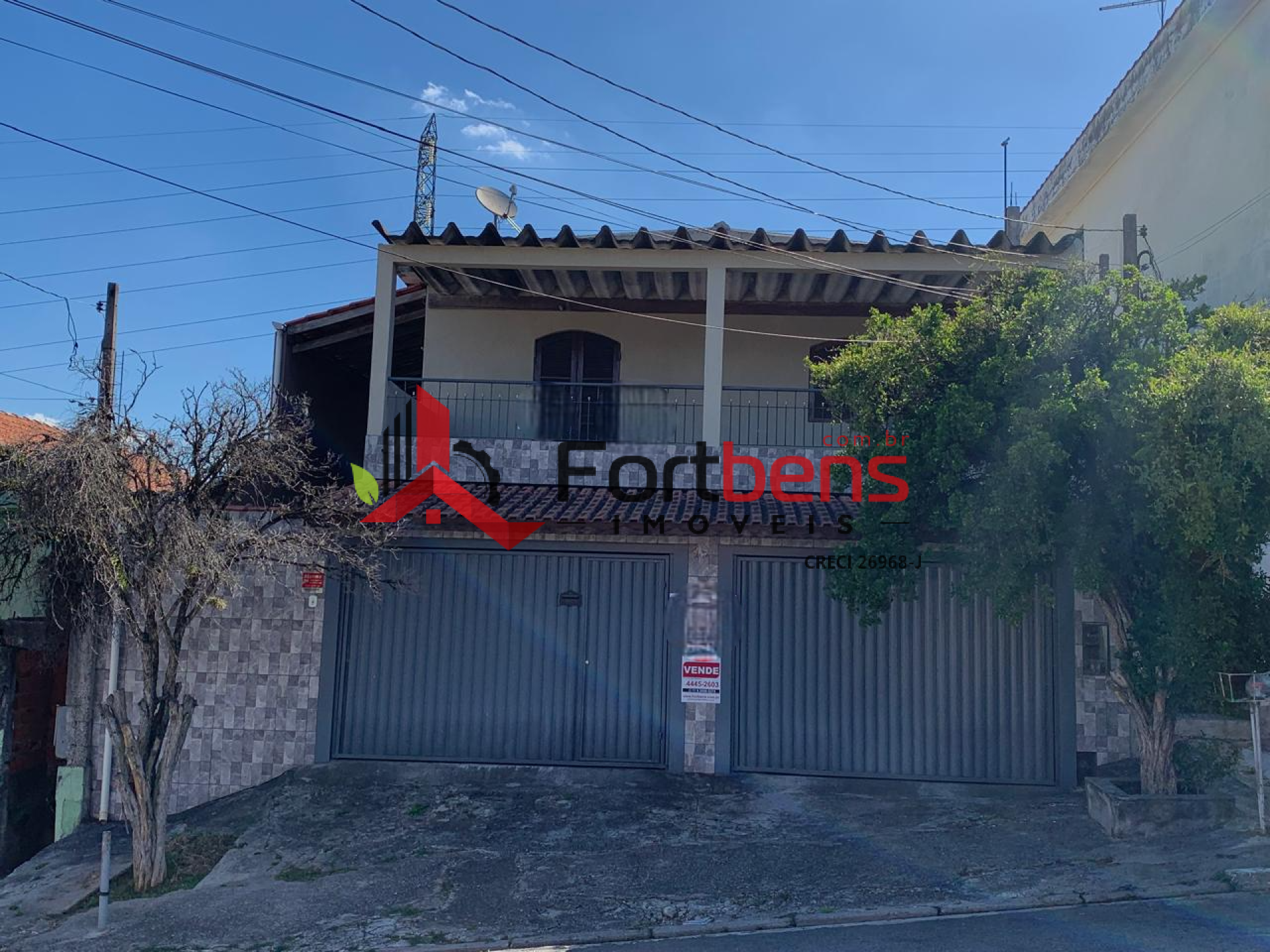 Sobrado Para Vender com 3 quartos no bairro Jardim dos Eucaliptos em Caieiras