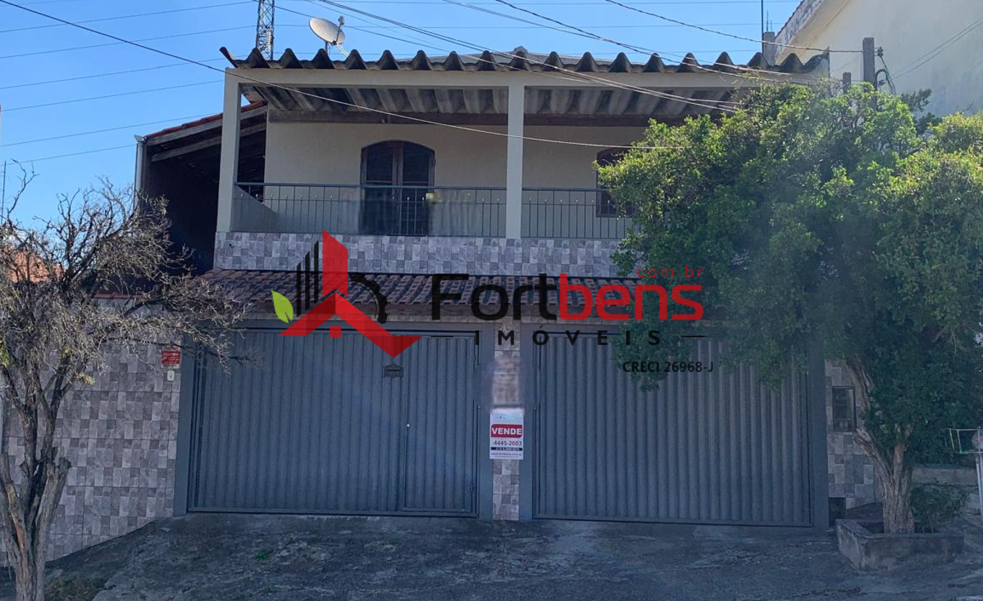 Sobrado Para Alugar com 3 quartos no bairro Jardim dos Eucaliptos em Caieiras