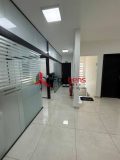 Edifício Comercial Para Alugar no bairro Região Central em Caieiras Mobiliado