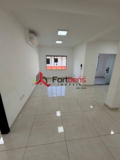 Edifício Comercial Para Alugar no bairro Região Central em Caieiras Mobiliado