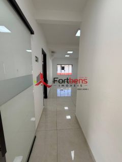 Edifício Comercial Para Alugar no bairro Região Central em Caieiras Mobiliado