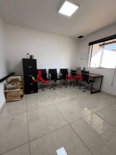 Edifício Comercial Para Alugar no bairro Região Central em Caieiras Mobiliado