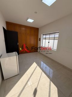 Edifício Comercial Para Alugar no bairro Região Central em Caieiras Mobiliado