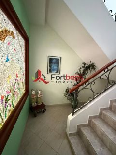 Casa Para Vender com 4 quartos 4 suítes no bairro Região Central em Caieiras