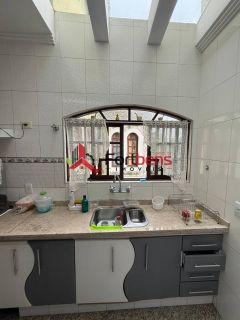 Casa Para Vender com 4 quartos 4 suítes no bairro Região Central em Caieiras