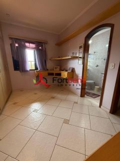 Casa Para Vender com 4 quartos 4 suítes no bairro Região Central em Caieiras