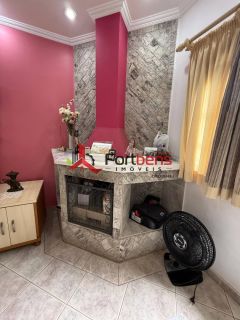 Casa Para Vender com 4 quartos 4 suítes no bairro Região Central em Caieiras