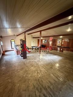 Casa Para Vender com 4 quartos 4 suítes no bairro Região Central em Caieiras