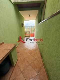 Casa Para Vender com 4 quartos 4 suítes no bairro Região Central em Caieiras