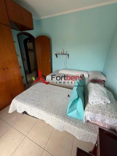 Casa Para Vender com 4 quartos 4 suítes no bairro Região Central em Caieiras