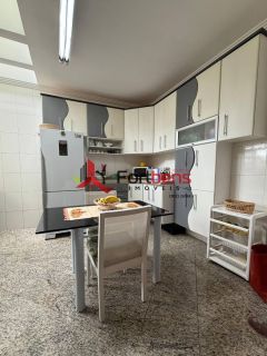 Casa Para Vender com 4 quartos 4 suítes no bairro Região Central em Caieiras
