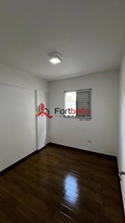 Apartamento Para Alugar com 2 quartos no bairro Região Central em Caieiras