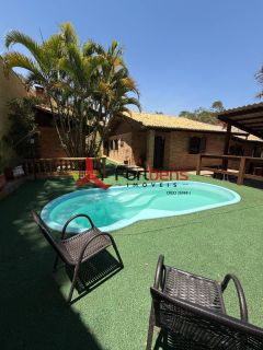 Casa Para Vender com 3 quartos 1 suítes no bairro Alpes De Caieiras em Caieiras