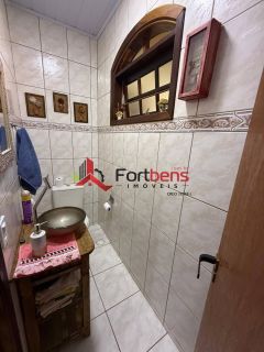 Casa Para Vender com 3 quartos 1 suítes no bairro Alpes De Caieiras em Caieiras