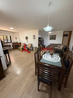 Casa Para Vender com 3 quartos 1 suítes no bairro Alpes De Caieiras em Caieiras