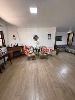 Casa Para Vender com 3 quartos 1 suítes no bairro Alpes De Caieiras em Caieiras