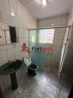 Casa Para Alugar com 2 quartos no bairro Laranjeiras em Caieiras