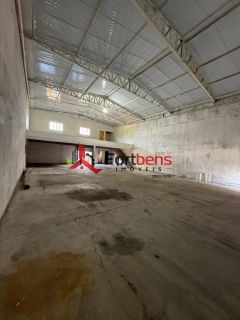 Galpão / Depósito / Armazém Para Alugar no bairro Morro Grande em Caieiras