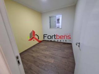 Apartamento Para Alugar com 2 quartos no bairro Região Central em Caieiras