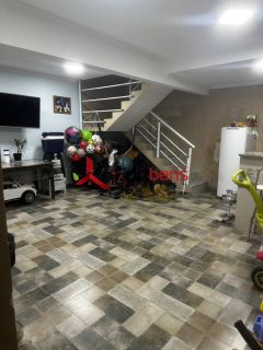 Casa Para Vender com 2 quartos no bairro Laranjeiras em Caieiras