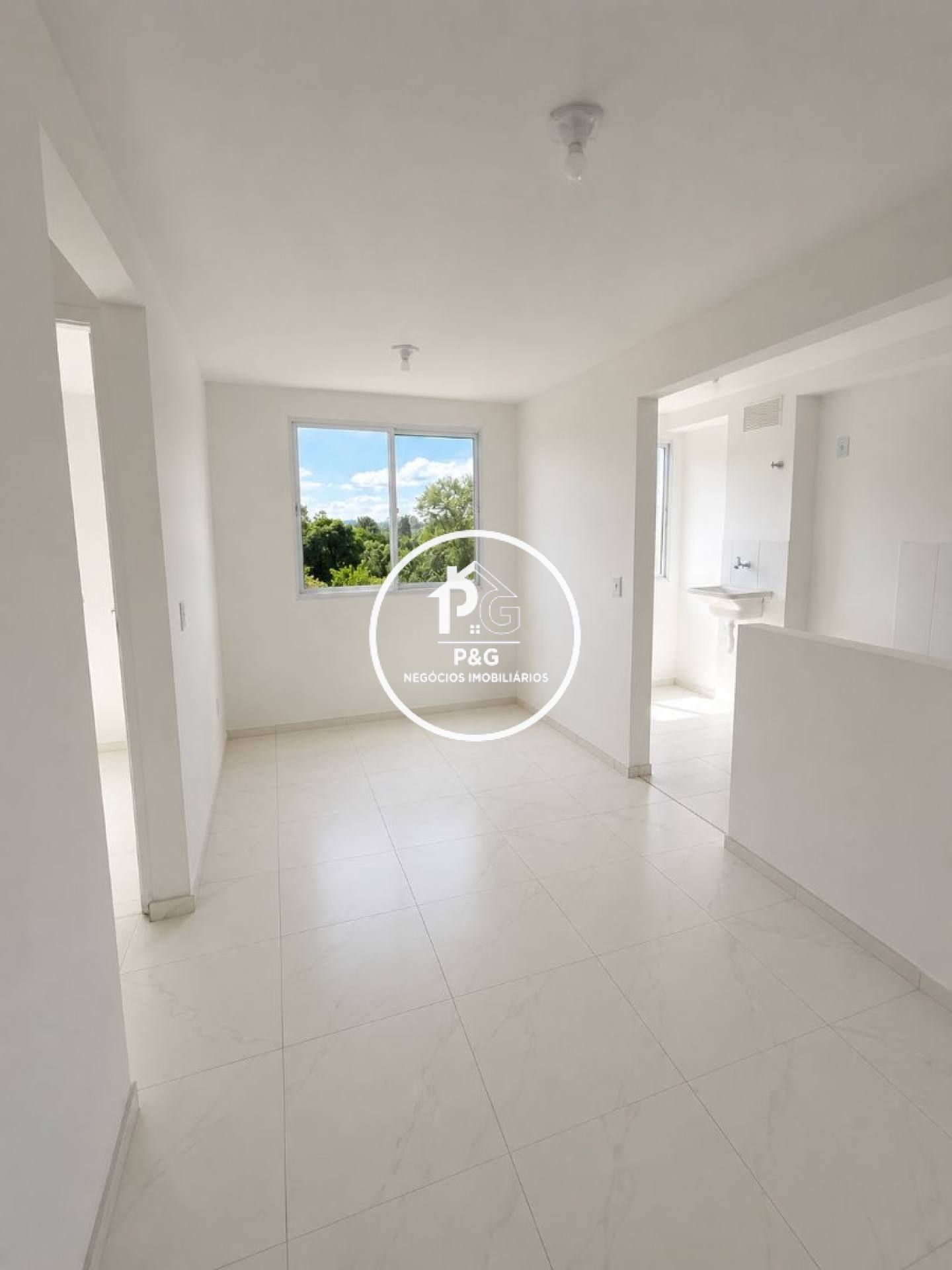Apartamento Para Alugar com 2 quartos no bairro Chácaras das Colinas em Franco Da Rocha