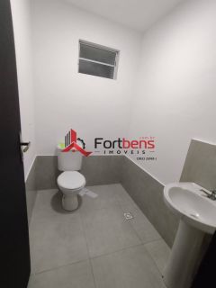 Galpão / Depósito / Armazém Para Alugar no bairro Centro em Francisco Morato