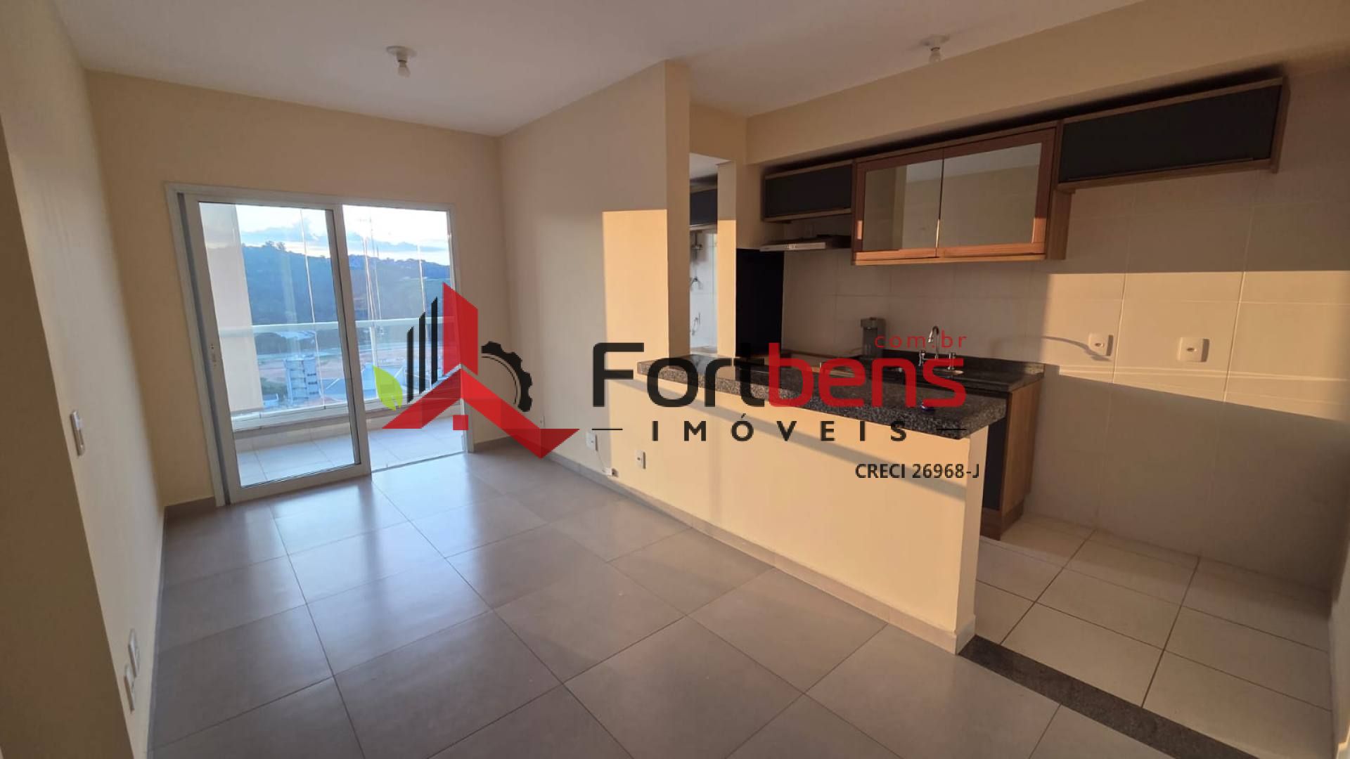 Apartamento Para Vender com 2 quartos 1 suítes no bairro Região Central em Caieiras