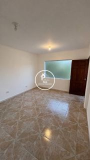Casa Para Alugar com 2 quartos no bairro Região Central em Caieiras