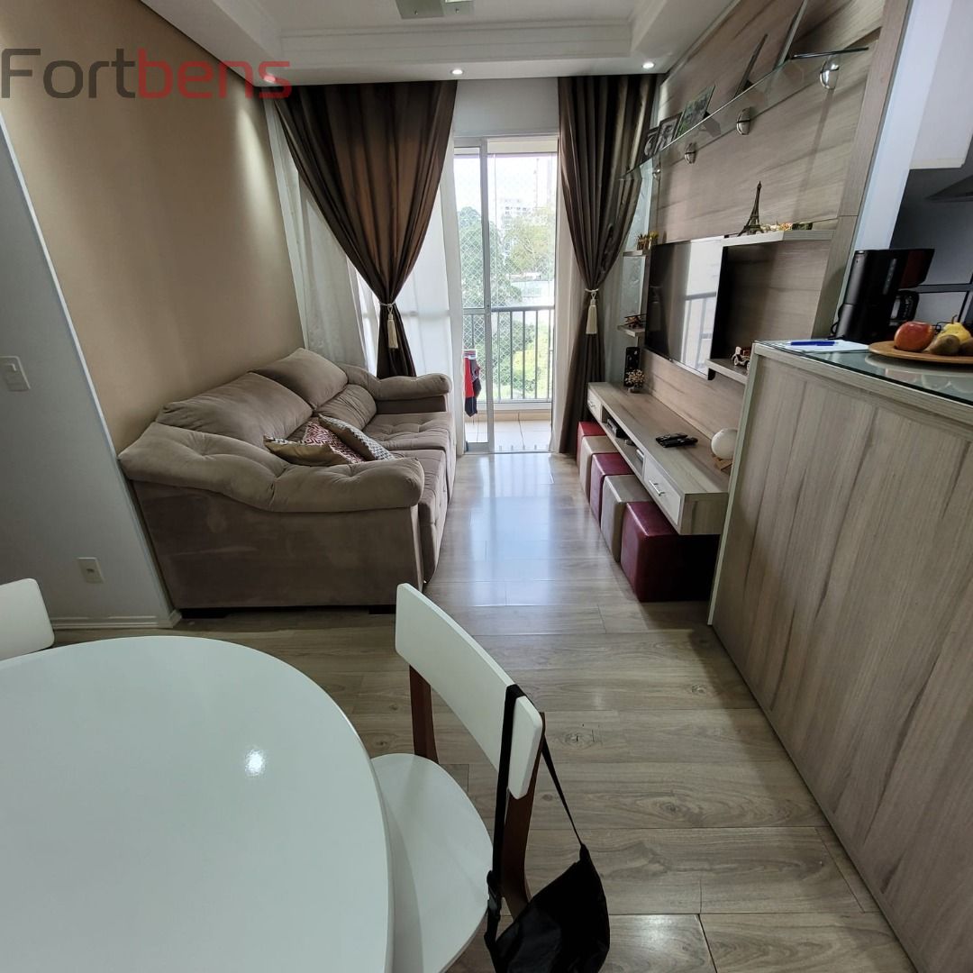 Apartamento Para Vender com 2 quartos no bairro Parque Rebouças em São Paulo