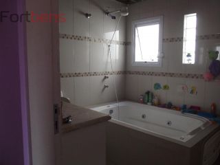Sobrado Para Vender com 3 quartos 1 suítes no bairro Serpa em Caieiras