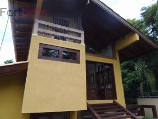 Casa de Condomínio Para Vender com 5 quartos 2 suítes no bairro Sausalito em Mairiporã