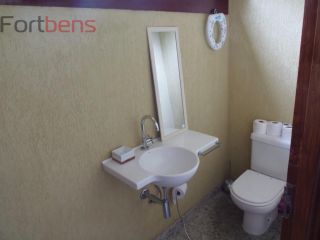 Casa de Condomínio Para Vender com 5 quartos 2 suítes no bairro Sausalito em Mairiporã