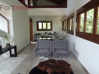 Casa de Condomínio Para Vender com 5 quartos 2 suítes no bairro Sausalito em Mairiporã