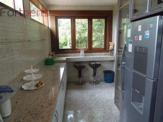 Casa de Condomínio Para Vender com 5 quartos 2 suítes no bairro Sausalito em Mairiporã