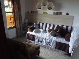 Casa de Condomínio Para Vender com 5 quartos 2 suítes no bairro Sausalito em Mairiporã