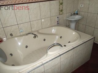 Sobrado Para Vender com 3 quartos 1 suítes no bairro Laranjeiras em Caieiras