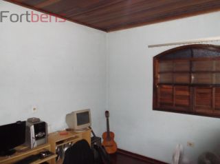 Sobrado Para Vender com 3 quartos 1 suítes no bairro Laranjeiras em Caieiras