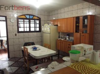 Sobrado Para Vender com 3 quartos 1 suítes no bairro Laranjeiras em Caieiras